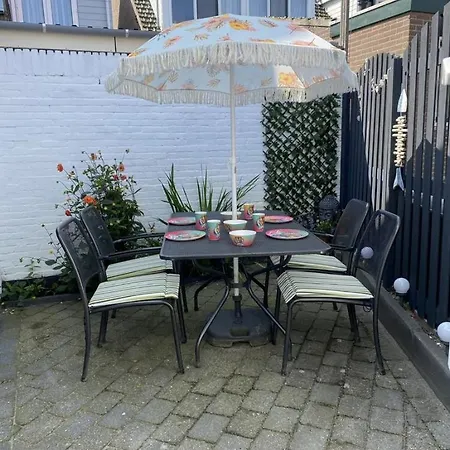 Dromen Aan Het Ferienhaus *